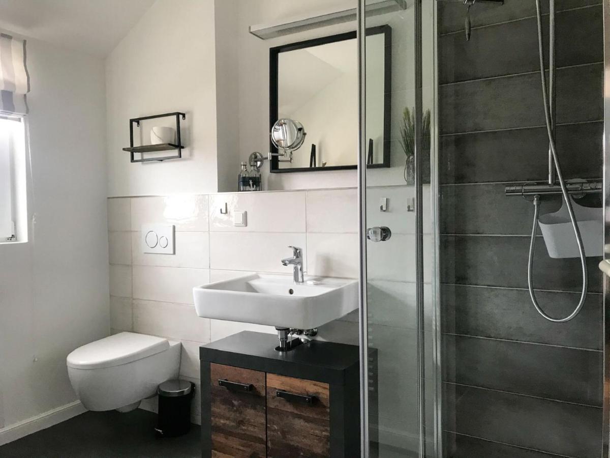 Feriendorf Rugana - Komfortplus Appartement Mit 1 Schlafzimmer A03 Dranske Buitenkant foto