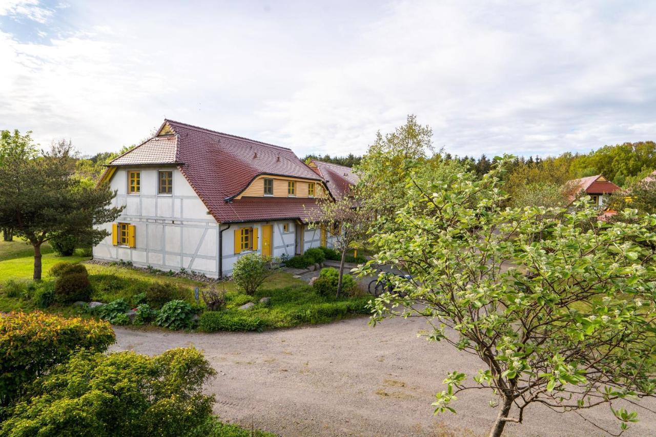 Feriendorf Rugana - Komfortplus Appartement Mit 1 Schlafzimmer A03 Dranske Buitenkant foto